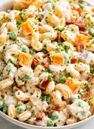 Delicious Bacon Ranch Pasta Salad with crispy bacon and ranch dressing