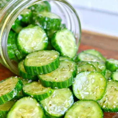 Quick and easy cucumber snack recipe with fresh ingredients