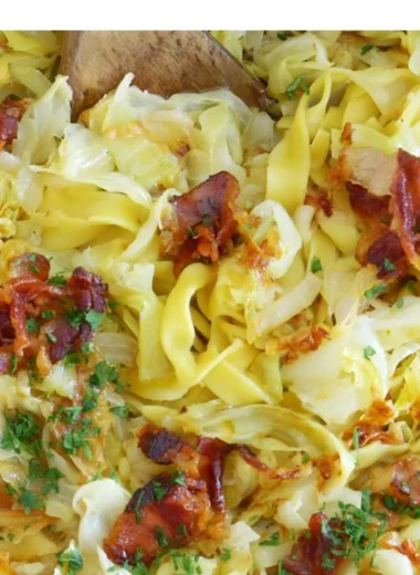 Delicious and traditional Polish noodles served with a variety of toppings.